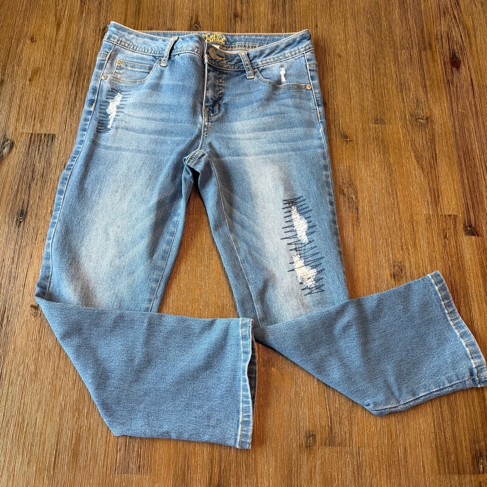 3/27$ Justice Girls Blue Distressed Cropped Jeans size 14
